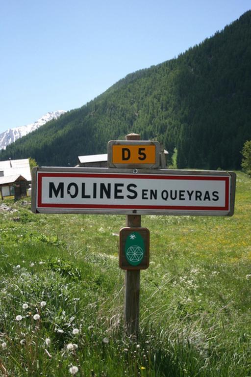 Hotel Le Chamois Logis Molines-en-Queyras Exterior foto