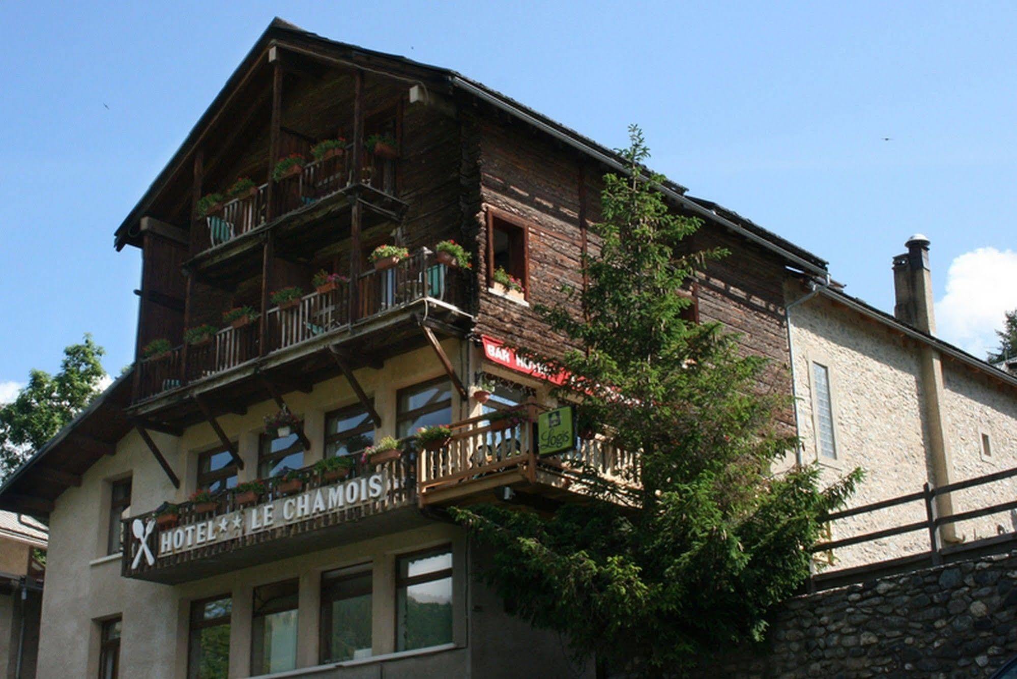 Hotel Le Chamois Logis Molines-en-Queyras Exterior foto